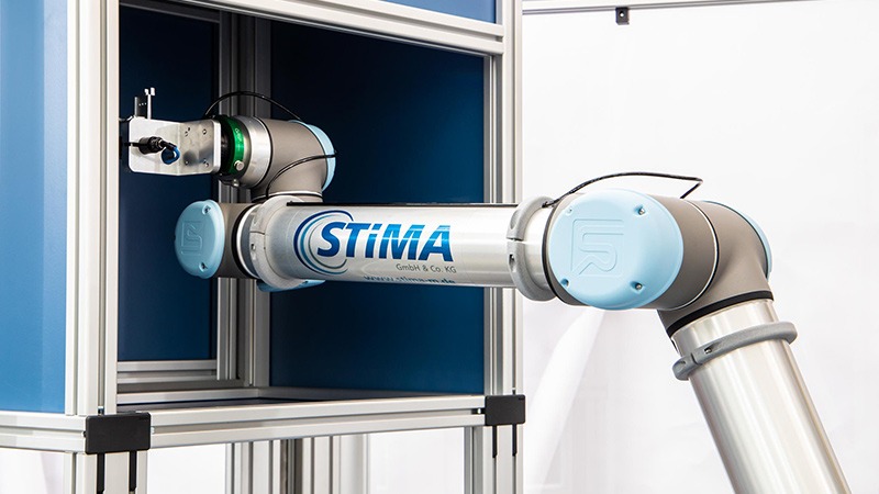 imgi_13_STiMA-Zink-Druckguss-Maschinenbestückung-1